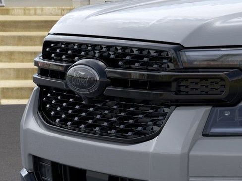 New 2026 Ford Ranger Lariat w/ FX4 Off-Road Package AWD/4WD image 17
