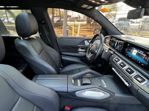 Used 2023 Mercedes-Benz GLS 450 4MATIC w/ AMG Line Exterior image 47