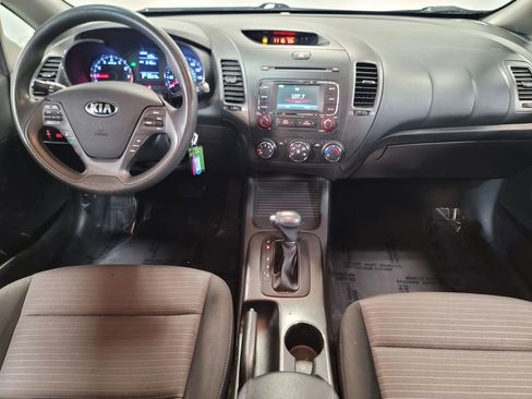 Used 2016 Kia Forte LX w/ LX Popular Plus Package image 20