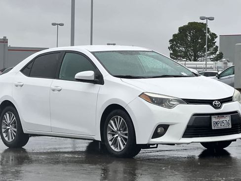 Used 2015 Toyota Corolla LE image 5