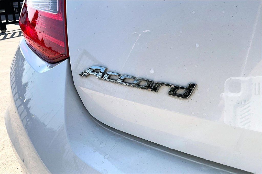 Used 2013 Honda Accord EX image 37