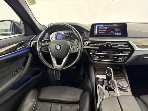 Used 2019 BMW 530i w/ Convenience Package image 21