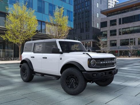 New 2026 Ford Bronco Big Bend w/ Black Diamond Package AWD/4WD image 7