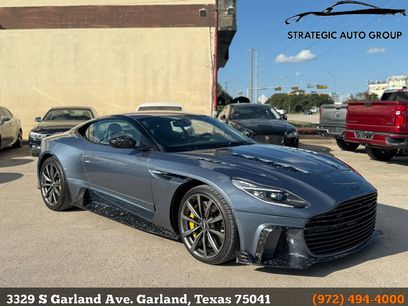 Used 2017 Aston Martin DB11 V12