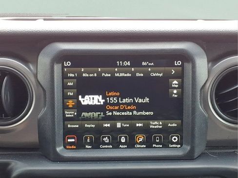 Used 2023 Jeep Gladiator Sport AWD/4WD image 21