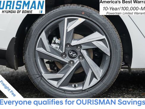 New 2025 Hyundai Elantra Limited image 14