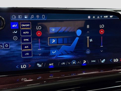 New 2026 Chevrolet Traverse Z71 AWD/4WD image 19