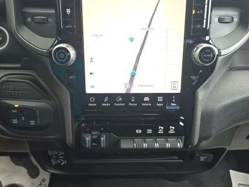 Used 2025 RAM 2500 Tradesman AWD/4WD image 22