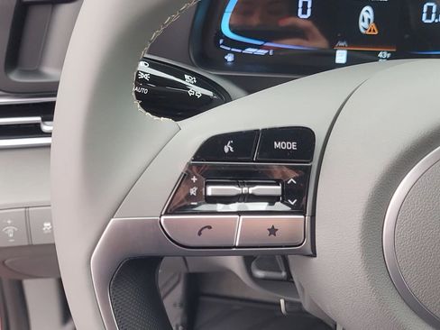 New 2025 Hyundai Elantra Sport image 14
