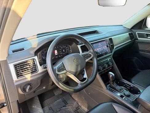 Used 2022 Volkswagen Atlas SEL image 26