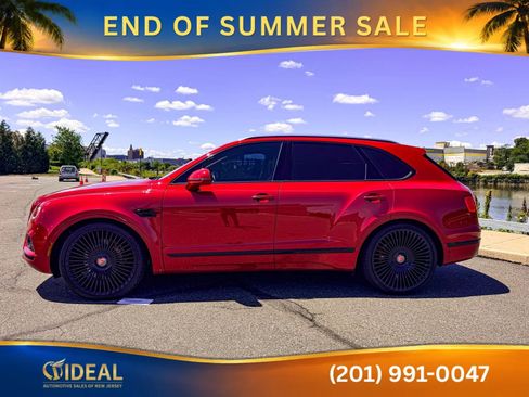 Used 2017 Bentley Bentayga AWD/4WD image 9