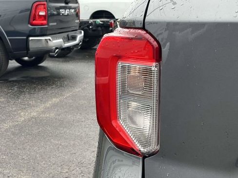 Used 2023 Ford Explorer XLT w/ Equipment Group 202A image 10