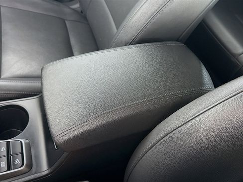 Used 2018 Hyundai Tucson Limited w/ Ultimate Package 02 image 18