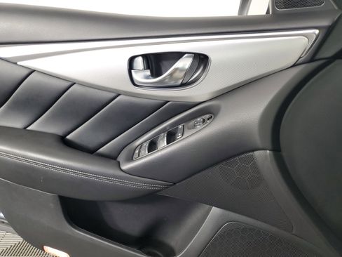 Used 2020 INFINITI Q50 Luxe w/ Essential Package (3.0T Luxe) image 29