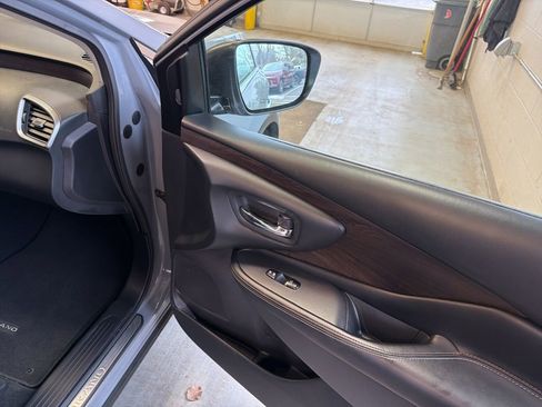 Used 2021 Nissan Murano Platinum w/ Cargo Package image 48