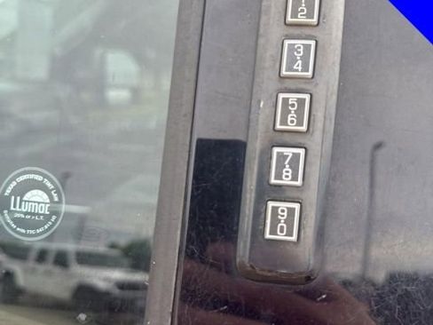 Used 2020 Ford F250 XLT w/ XLT Premium Package image 19