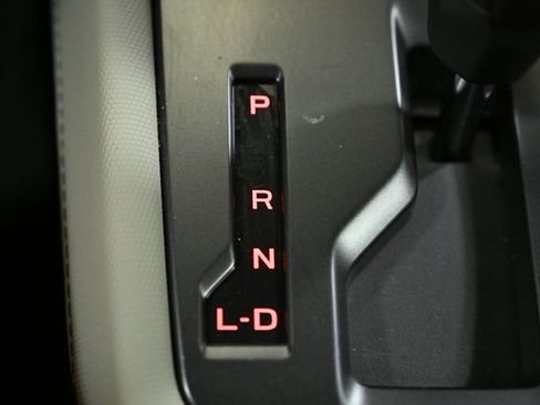 Used 2025 Subaru Forester image 27