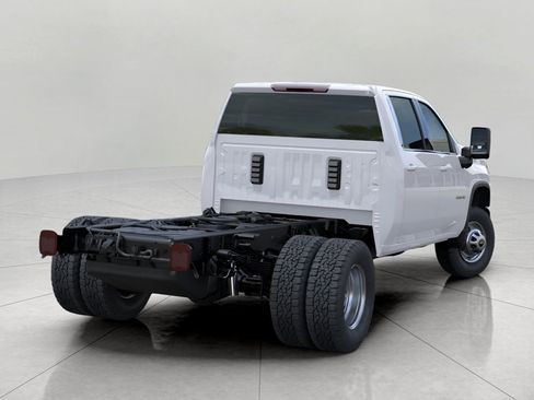 New 2026 Chevrolet Silverado 3500 W/T AWD/4WD image 4