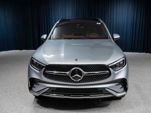 New 2026 Mercedes-Benz GLC 300 image 2