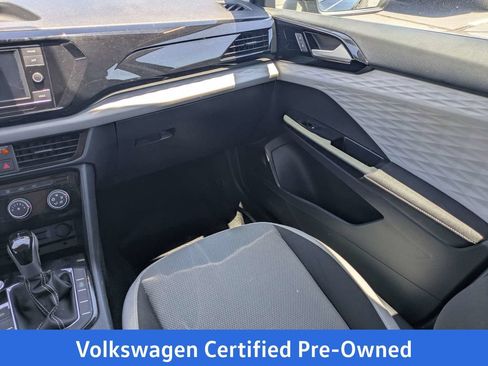 Certified 2024 Volkswagen Taos S FWD image 17