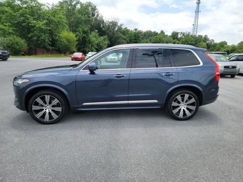Used 2022 Volvo XC90 T6 Inscription image 4