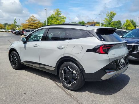New 2026 Kia Sportage SX FWD image 6