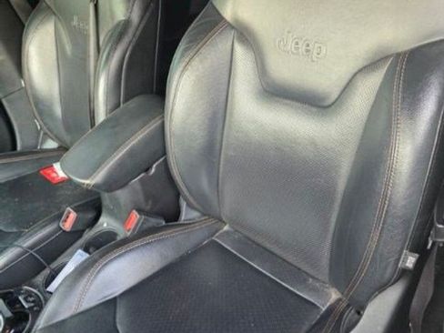 Used 2019 Jeep Compass Limited AWD/4WD image 13