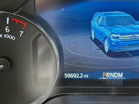 Used 2024 Ford Expedition Max Limited image 18