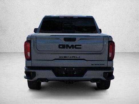 Used 2021 GMC Sierra 1500 Denali w/ Denali Ultimate Package AWD/4WD image 7