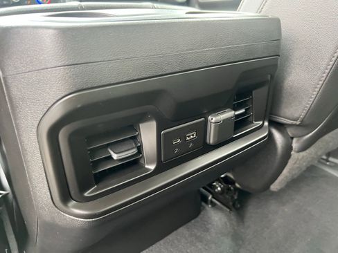 Used 2021 Chevrolet Silverado 1500 LT Trail Boss w/ Convenience Package II AWD/4WD image 28