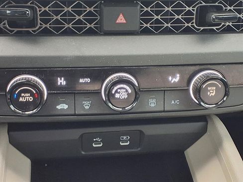 Used 2023 Honda Accord LX image 14