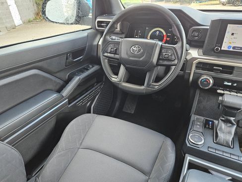 Used 2024 Toyota Tacoma SR5 image 9