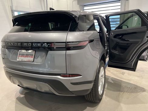 Used 2025 Land Rover Range Rover Evoque S image 59