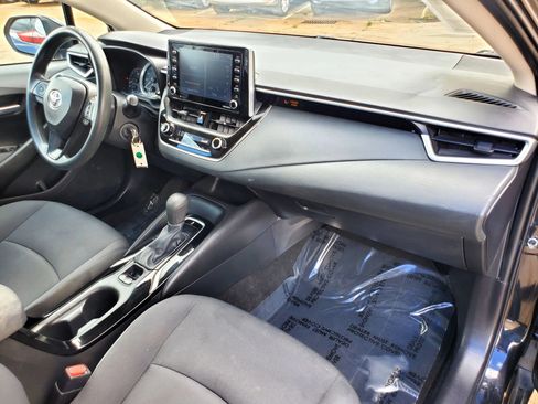 Used 2021 Toyota Corolla LE FWD image 20