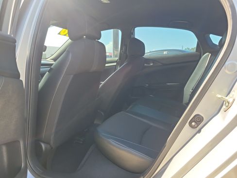 Used 2020 Honda Civic Sport image 9