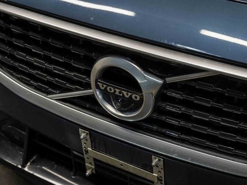 Used 2019 Volvo S60 T5 R-Design FWD image 8