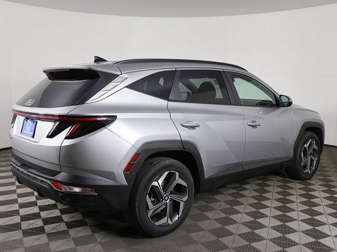 Used 2024 Hyundai Tucson SEL w/ Convenience Package AWD/4WD image 11