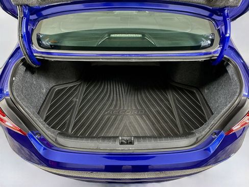 Used 2022 Honda Accord Sport image 29