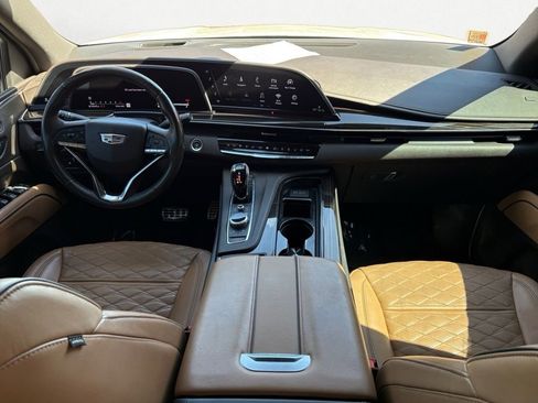 Used 2022 Cadillac Escalade Sport w/ Touring Package image 8