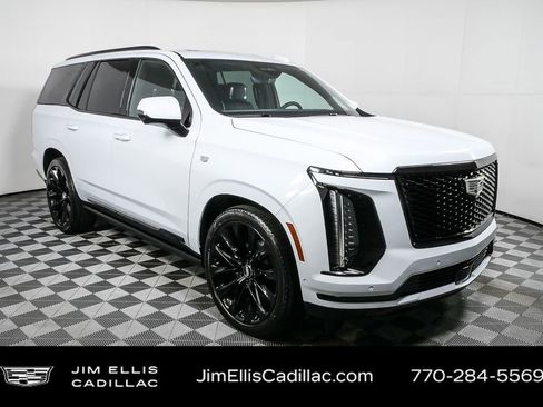 Certified 2026 Cadillac Escalade Platinum Sport w/ LPO, ONYX Package image 29