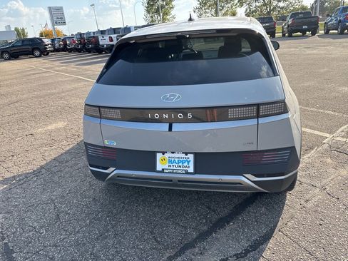 Certified 2022 Hyundai Ioniq 5 SE image 4