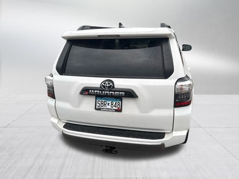 Used 2023 Toyota 4Runner TRD Off-Road image 3