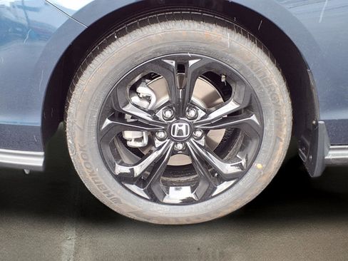 New 2025 Honda Accord SE image 11