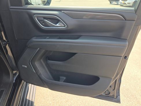 Used 2021 GMC Yukon XL AT4 w/ AT4 Premium Package AWD/4WD image 30