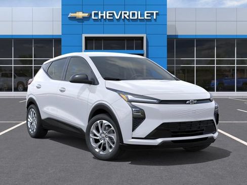 New 2027 Chevrolet Bolt LT FWD image 7