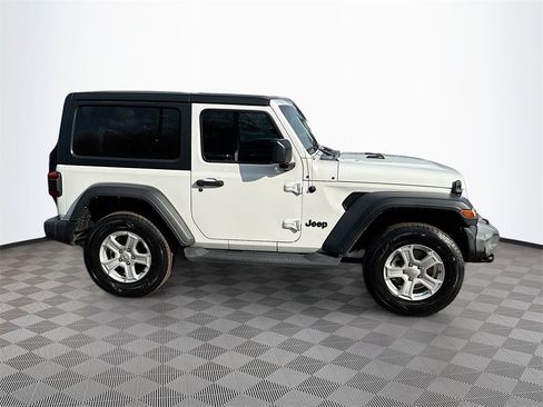 Used 2021 Jeep Wrangler Sport S image 5