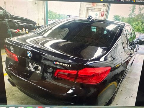 Used 2020 BMW M550i xDrive w/ Executive Package AWD/4WD image 3