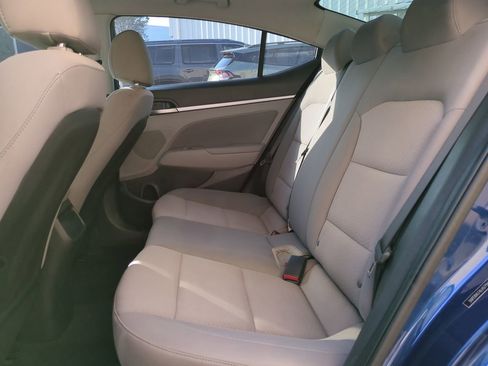 Used 2020 Hyundai Elantra Value Edition image 12