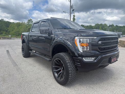 Used 2021 Ford F150 XLT w/ Equipment Group 302A High AWD/4WD image 4