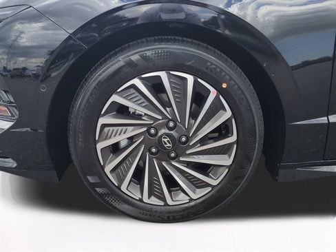 New 2026 Hyundai Sonata Limited FWD image 11